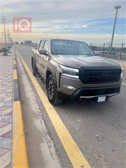 نیسان فرۆنتیر